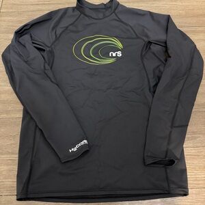 Men’s Black Long-Sleeve Swim Rash Guard with Lime Accent XL